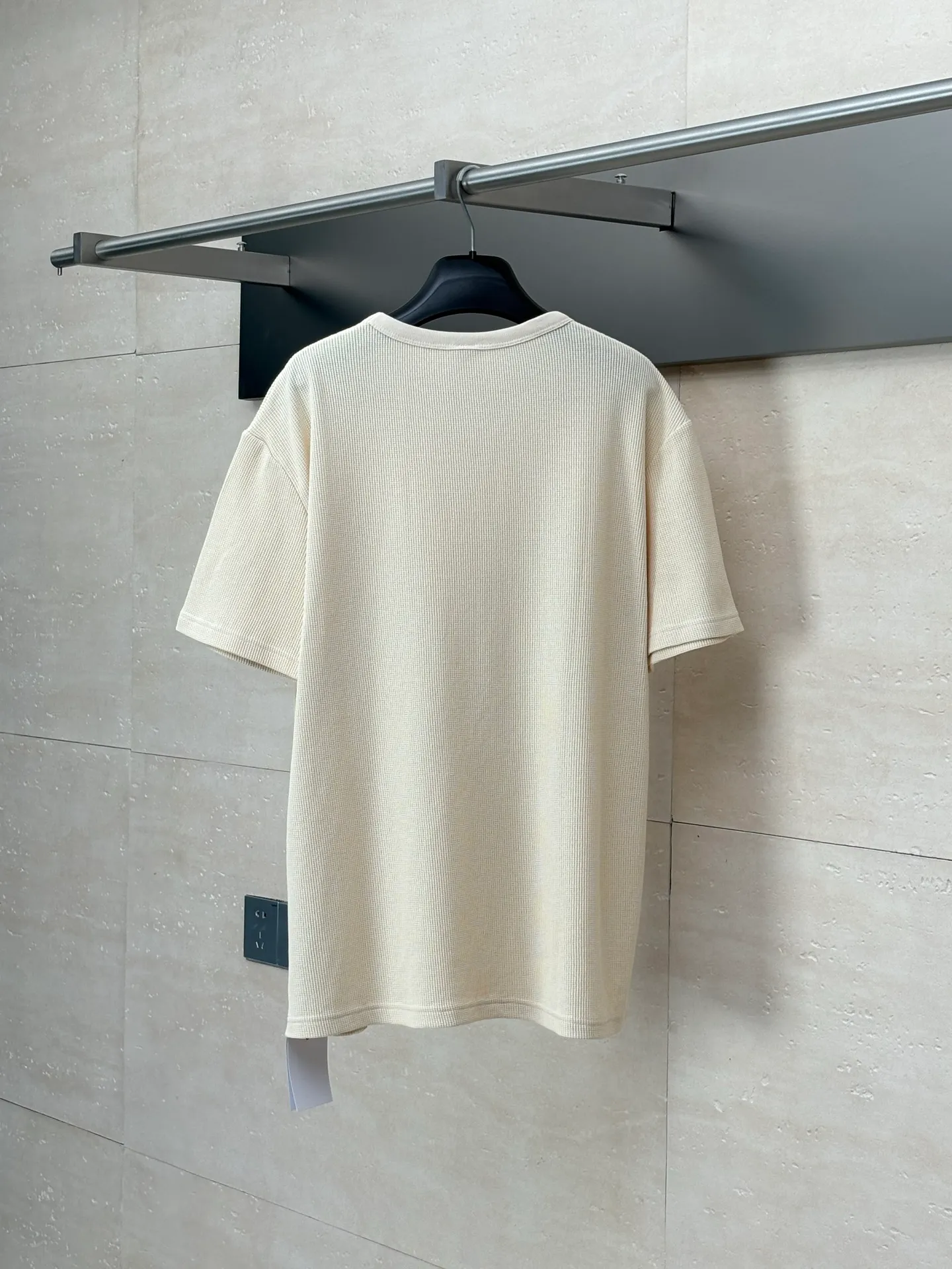 🅿️280 Come Hearts*/Cro Hearts 25Ss new embroidered waffle short sleeves. The fabric is made of 250G pure cotton waffle. The upper body is comfortable. The chest embroidery is made of imported embroidery machines. Precision work. The leather tag is made of imported lambskin. Size: S/M/L